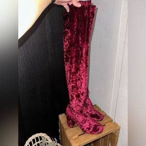 Carlos Santana crushed velvet boots